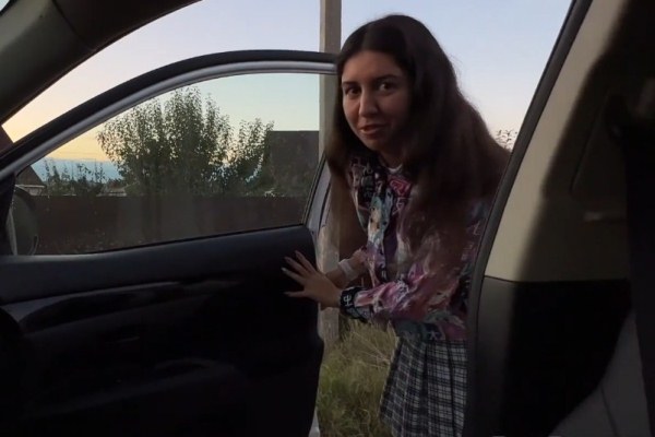 DisDiger - Cute Russian hitchhiker is ready to suck dick and fuck