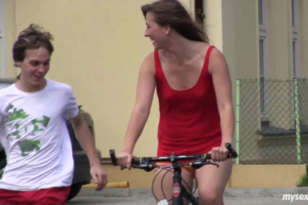 Bella - taught a girl to ride a bike and fucked her