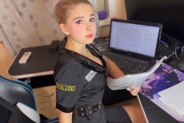 The new policewoman is just there to fuck her
