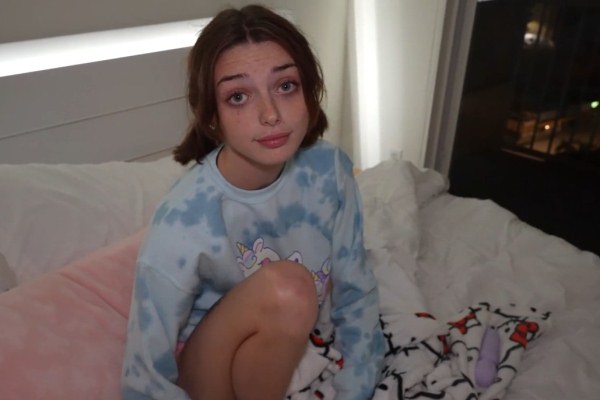Pleading look and request to fuck in the ass