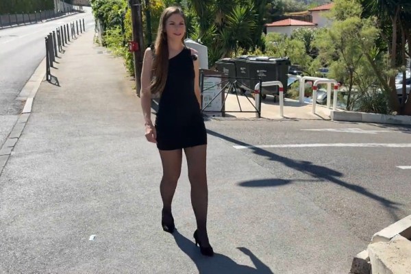Alice - anal with 39 year old French woman