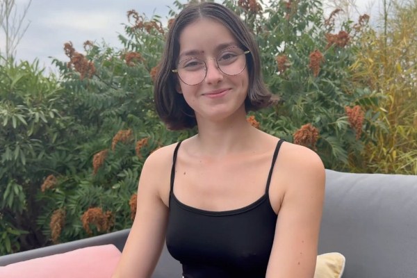 Penelope - a cute French girl on two big dicks
