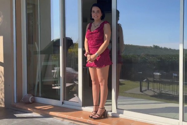 Frenchwoman Rose receives a guest and fucks