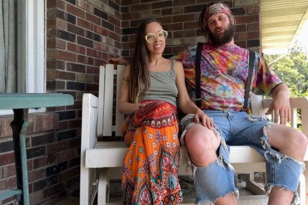 Chief and Marigold - wild sex of a hippie couple in the backyard