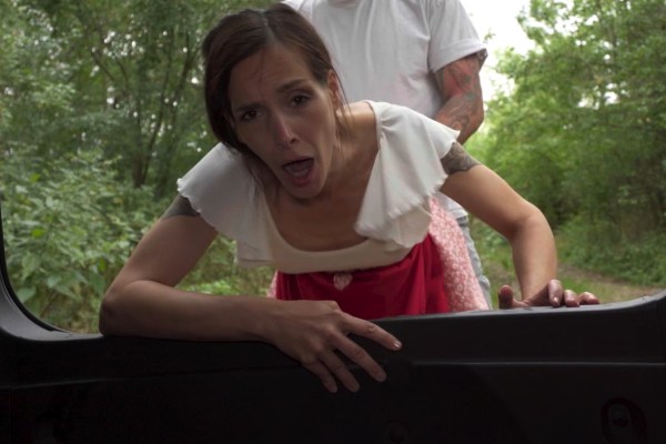 Mia Moone - Gave money and fucked the waitress