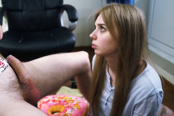 Tenori Taiga - Demands a Blowjob and Had to Suck a Dick