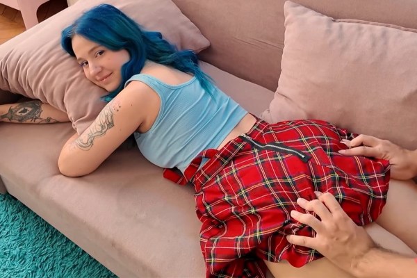 Khalamite and Reda - a French woman with a big ass loves to get fucked in both holes