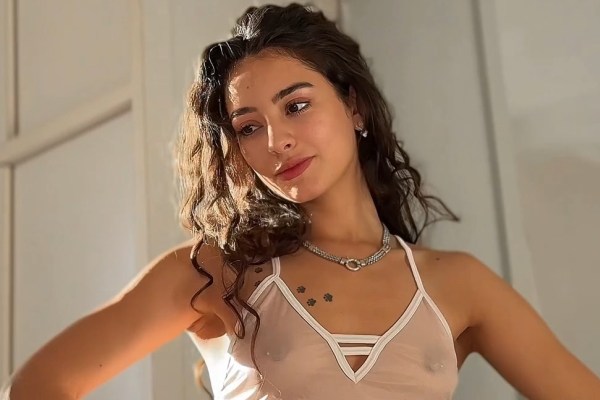 A gorgeous brunette surprised her boyfriend with anal sex