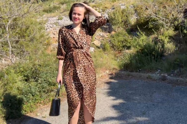 French woman Ruby agrees to a threesome without anal