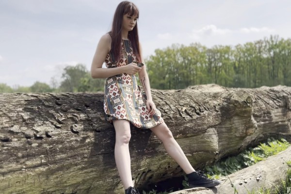 Joanna - Lick and fuck a Polish girlfriend's pussy on a big tree